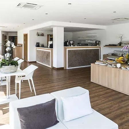 Restaurant Mariosa 4*