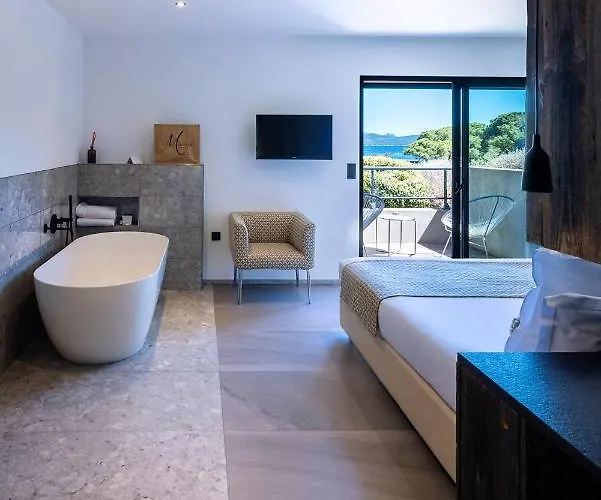 Hotel Restaurant Mariosa 4* Porto-Vecchio (Corsica)